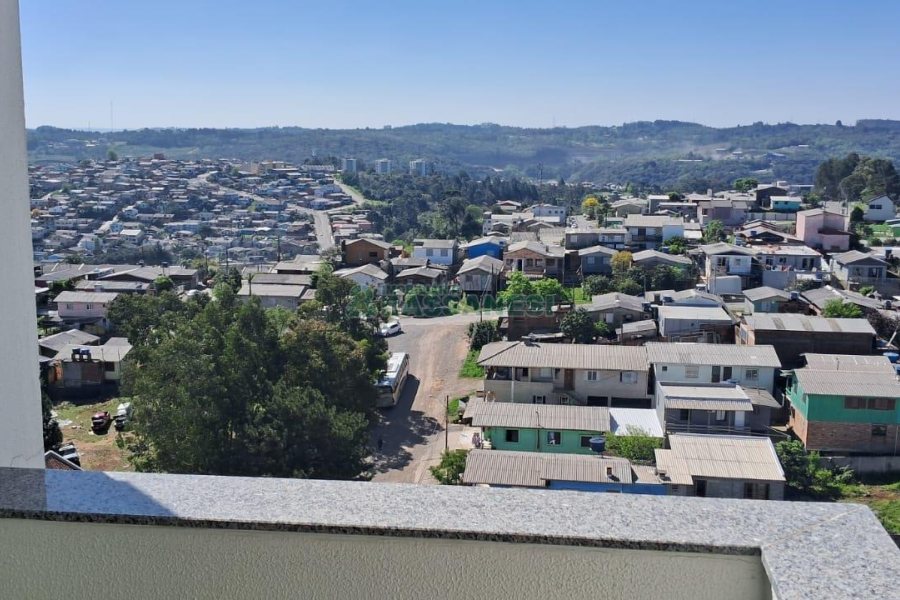 Apartamento com 49m², 2 dormitórios, 2 vagas, no bairro Nossa Senhora do Rosário em Caxias do Sul para Comprar