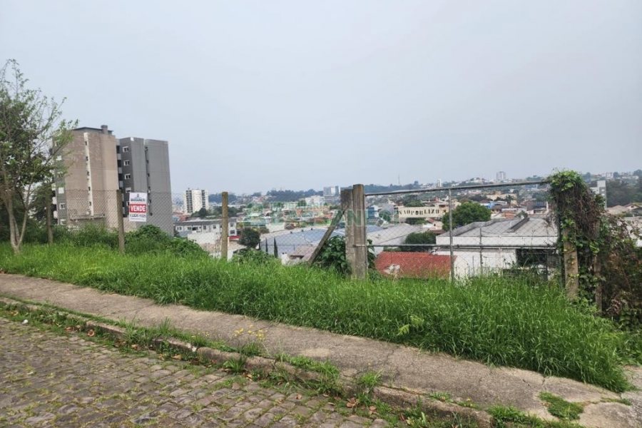 Terreno com 405m², no bairro Colina Sorriso em Caxias do Sul para Comprar