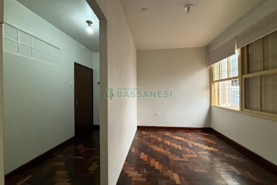 Loja com 40m², no bairro Centro em Caxias do Sul para Alugar