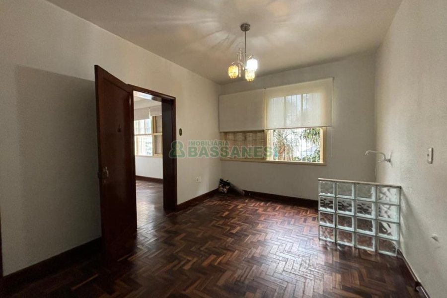 Loja com 40m², no bairro Centro em Caxias do Sul para Alugar