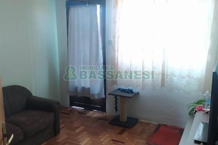 Casa com 100m², 3 dormitórios, 1 vaga, no bairro Bela Vista em Caxias do Sul para Comprar