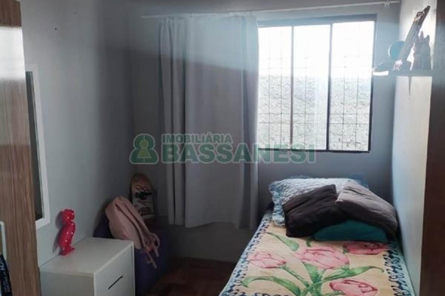 Casa com 100m², 3 dormitórios, 1 vaga, no bairro Bela Vista em Caxias do Sul para Comprar