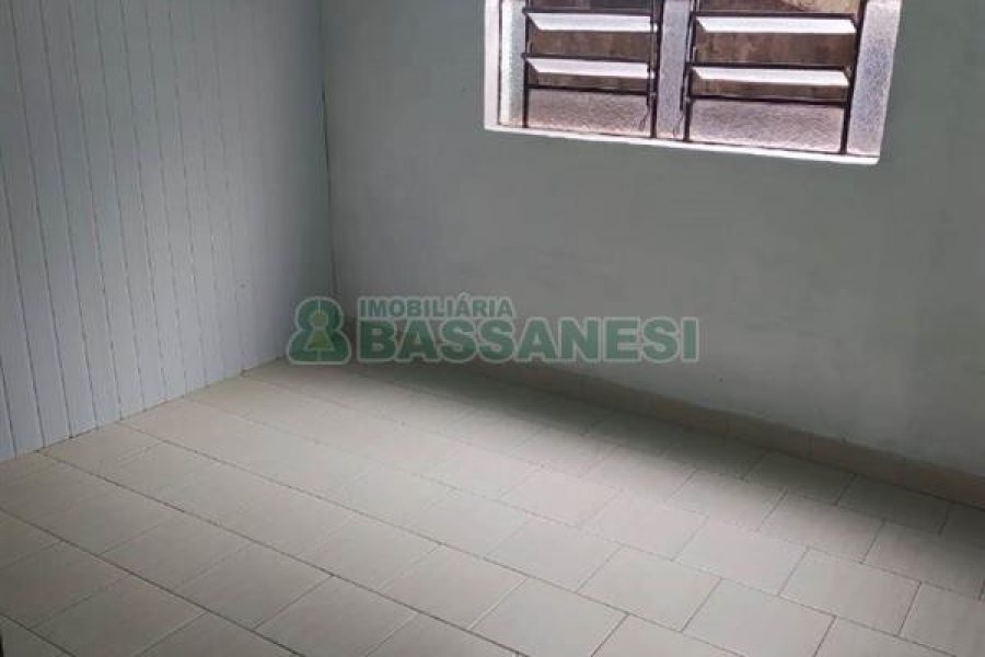 Casa com 100m², 3 dormitórios, 1 vaga, no bairro Bela Vista em Caxias do Sul para Comprar