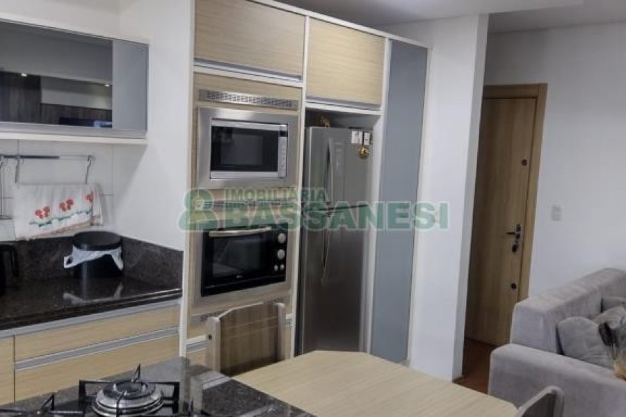 Apartamento com 64m², 2 dormitórios, 2 vagas, no bairro Santa Lúcia em Caxias do Sul para Comprar