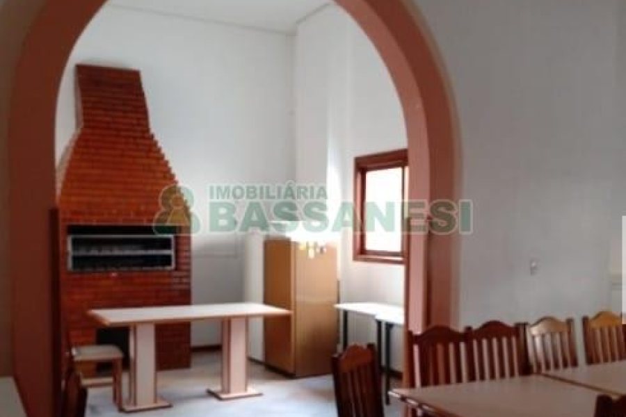 Apartamento com 183m², 3 dormitórios, 2 vagas, no bairro Centro em Caxias do Sul para Comprar