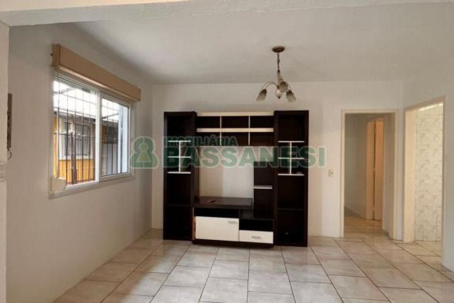 Casa com 89m², 3 dormitórios, no bairro Vinhedos em Caxias do Sul para Comprar