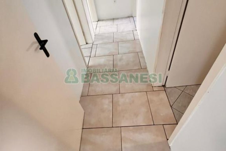 Casa com 89m², 3 dormitórios, no bairro Vinhedos em Caxias do Sul para Comprar