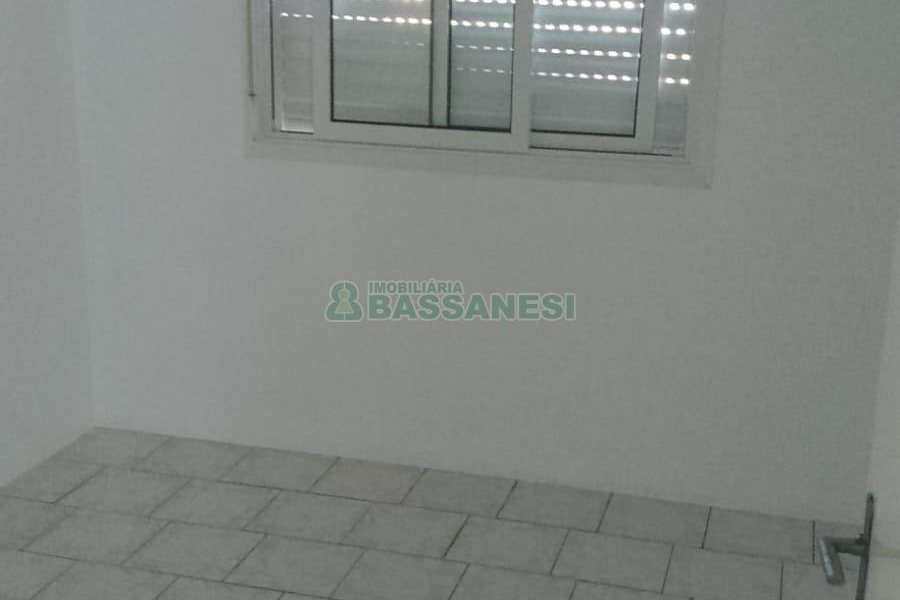 Casa com 89m², 3 dormitórios, no bairro Vinhedos em Caxias do Sul para Comprar