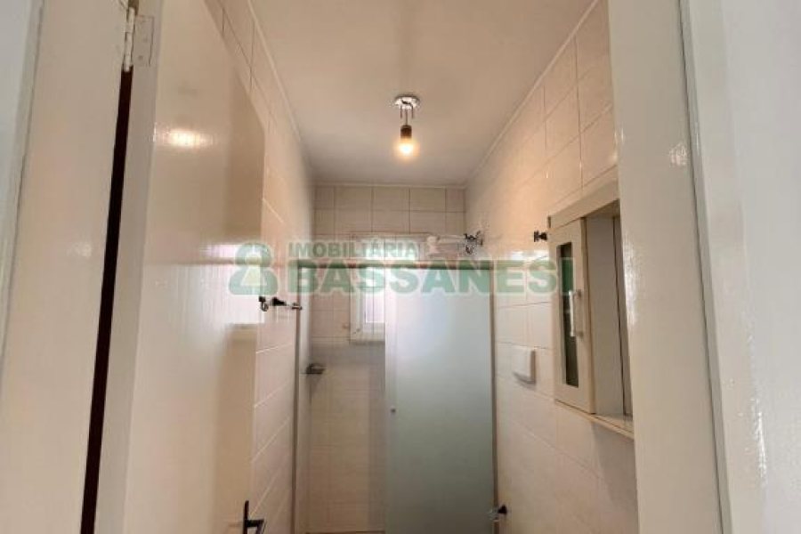 Casa com 89m², 3 dormitórios, no bairro Vinhedos em Caxias do Sul para Comprar