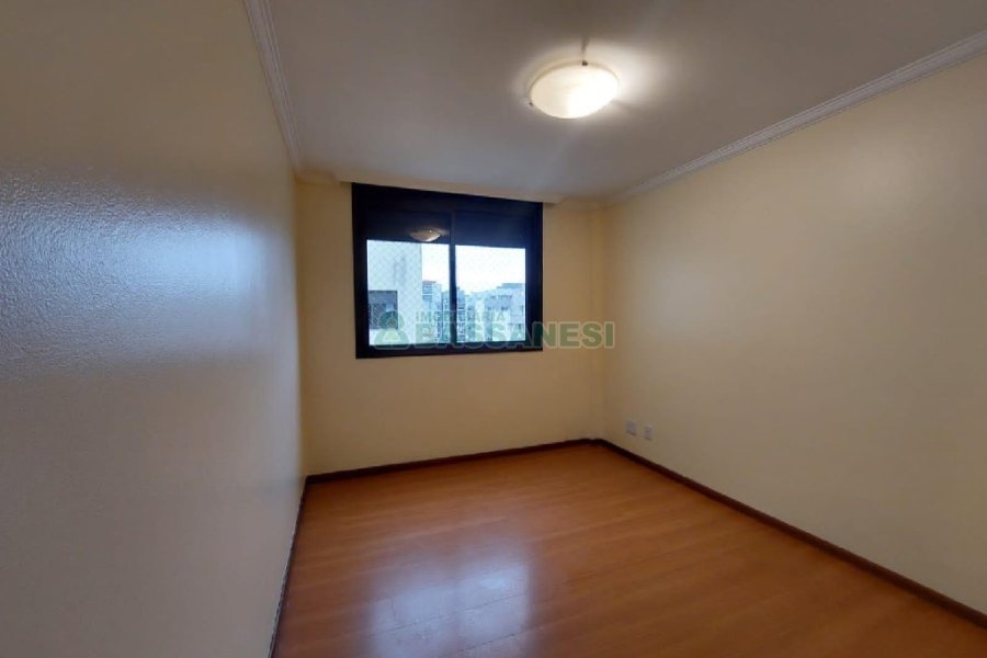 Apartamento com 152m², 3 dormitórios, 1 vaga, no bairro São Pelegrino em Caxias do Sul para Comprar