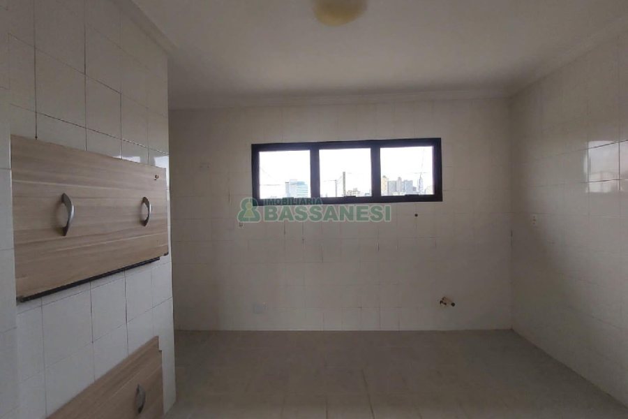 Apartamento com 152m², 3 dormitórios, 1 vaga, no bairro São Pelegrino em Caxias do Sul para Comprar