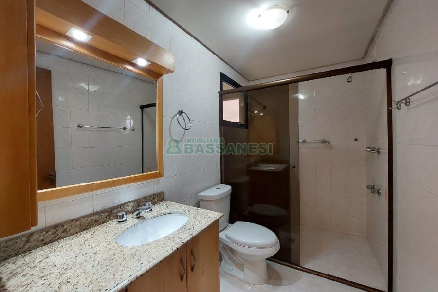 Apartamento com 152m², 3 dormitórios, 1 vaga, no bairro São Pelegrino em Caxias do Sul para Comprar