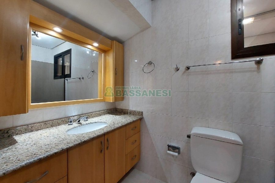 Apartamento com 152m², 3 dormitórios, 1 vaga, no bairro São Pelegrino em Caxias do Sul para Comprar