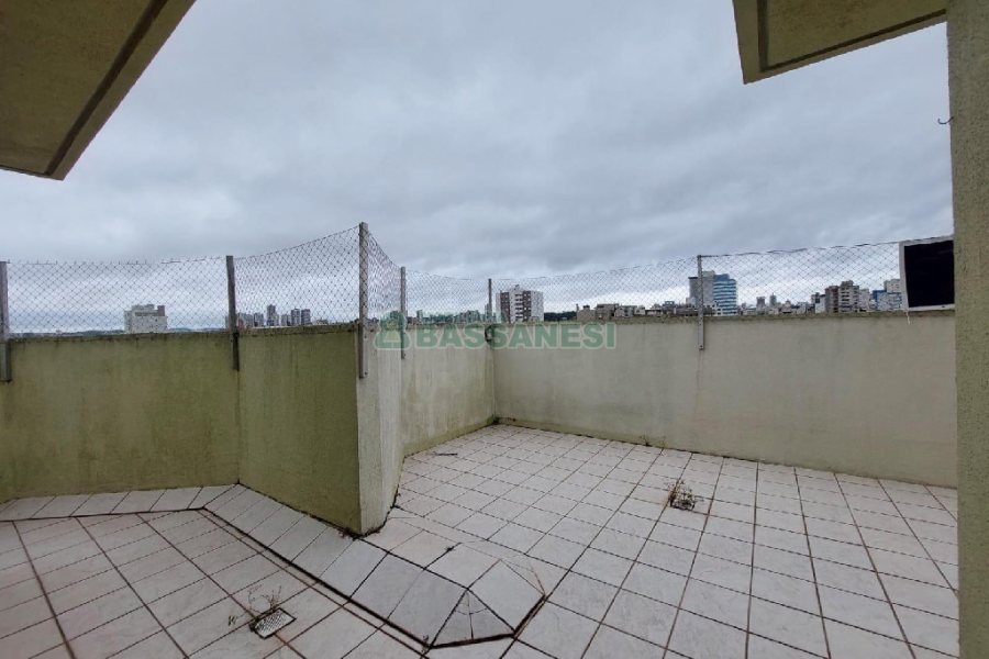Apartamento com 152m², 3 dormitórios, 1 vaga, no bairro São Pelegrino em Caxias do Sul para Comprar