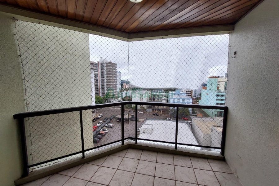 Apartamento com 152m², 3 dormitórios, 1 vaga, no bairro São Pelegrino em Caxias do Sul para Comprar