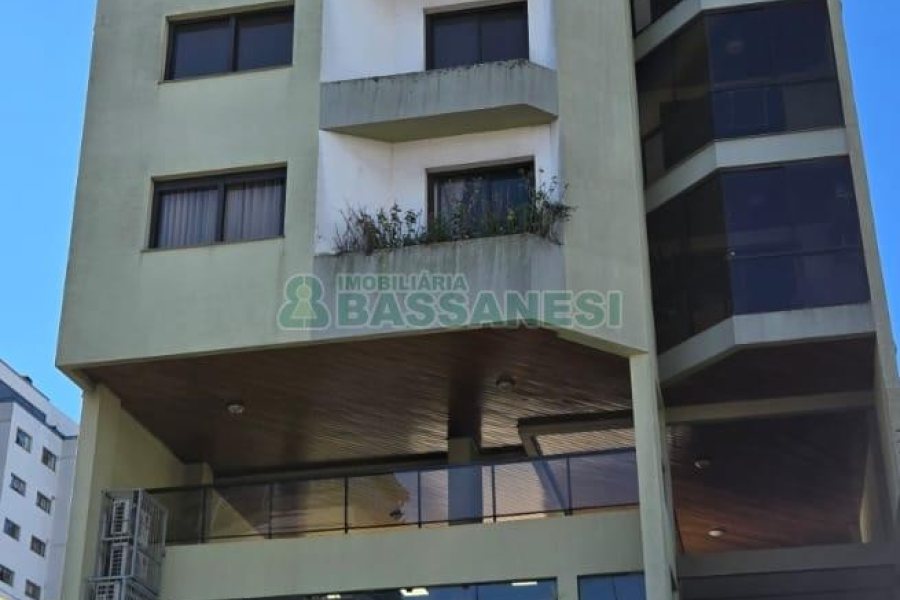 Apartamento com 152m², 3 dormitórios, 1 vaga, no bairro São Pelegrino em Caxias do Sul para Comprar