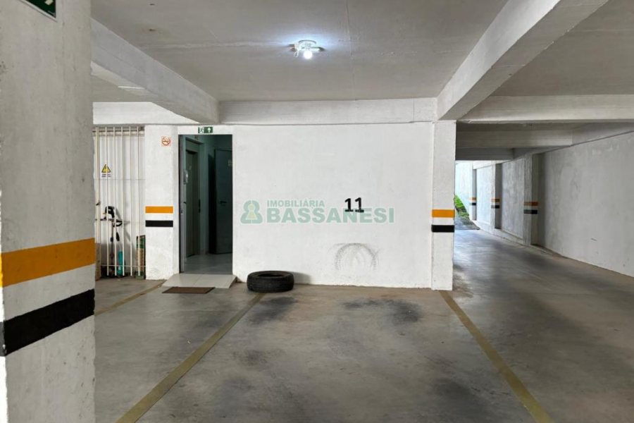 Apartamento com 60m², 2 dormitórios, 1 vaga, no bairro Santa Lúcia em Caxias do Sul para Alugar
