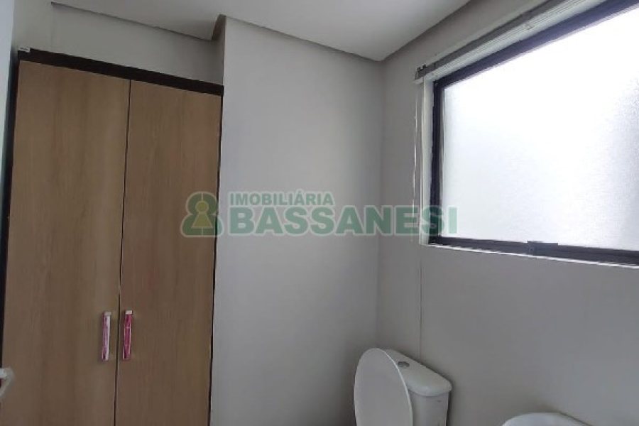 Sala com 127m², 1 vaga, no bairro São Pelegrino em Caxias do Sul para Alugar