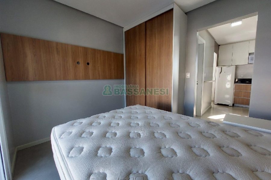 Apto Mobiliado com 48m², 1 dormitório, no bairro Santa Catarina em Caxias do Sul para Comprar