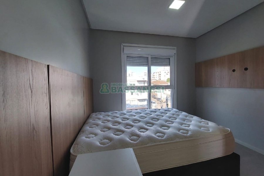 Apto Mobiliado com 48m², 1 dormitório, no bairro Santa Catarina em Caxias do Sul para Comprar