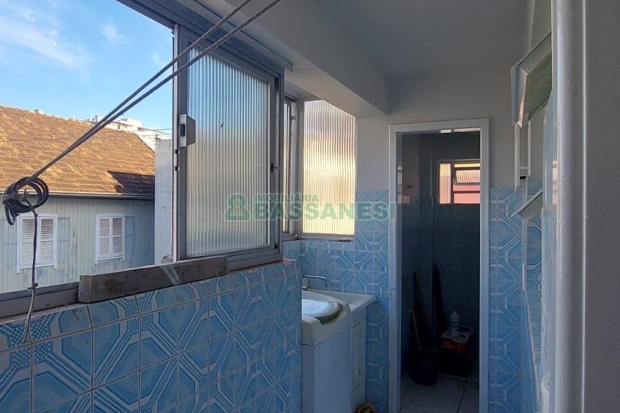 Apartamento com 89m², 3 dormitórios, 1 vaga, no bairro Pio X em Caxias do Sul para Comprar