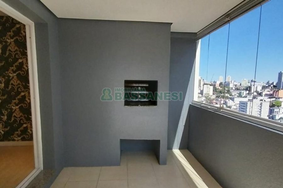 Apartamento com 100m², 2 dormitórios, 2 vagas, no bairro Panazzolo em Caxias do Sul para Alugar