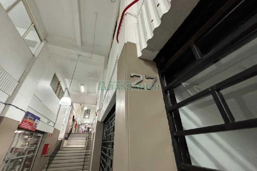 Loja com 60m², no bairro Centro em Caxias do Sul para Comprar