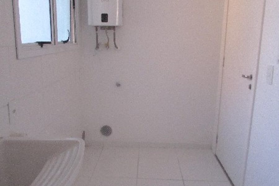 Apartamento com 140m², 3 dormitórios, 2 vagas, no bairro Cristo Redentor em Caxias do Sul para Comprar