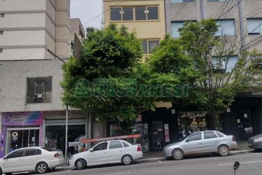 Predio com 409m², no bairro Centro em Caxias do Sul para Comprar