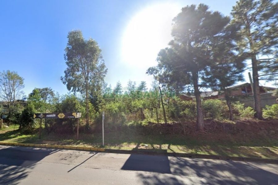 Terreno com 3526m², no bairro Charqueadas em Caxias do Sul para Comprar