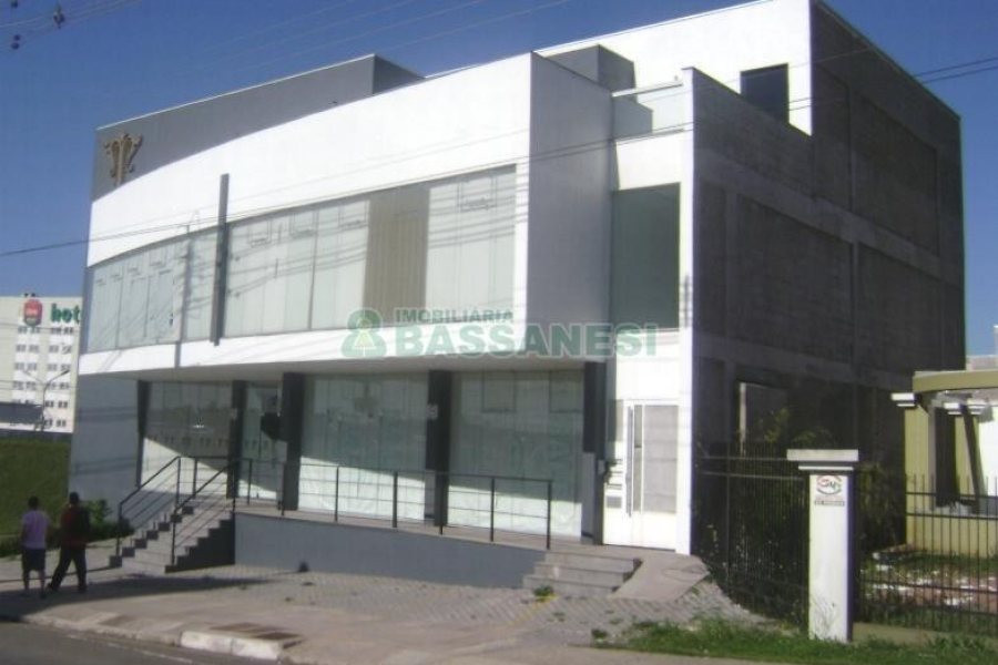 Loja com 275m², no bairro Sanvitto em Caxias do Sul para Comprar