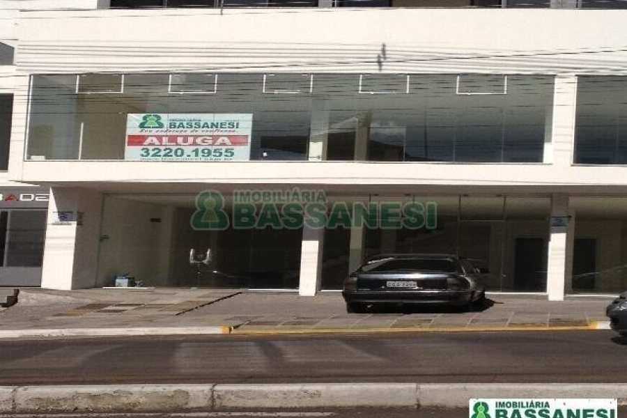 Loja com 256m², no bairro Sanvitto em Caxias do Sul para Comprar