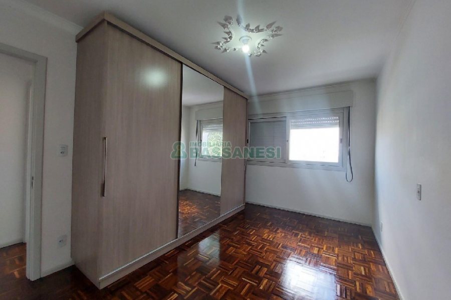 Apartamento com 100m², 3 dormitórios, 1 vaga, no bairro Pio X em Caxias do Sul para Alugar