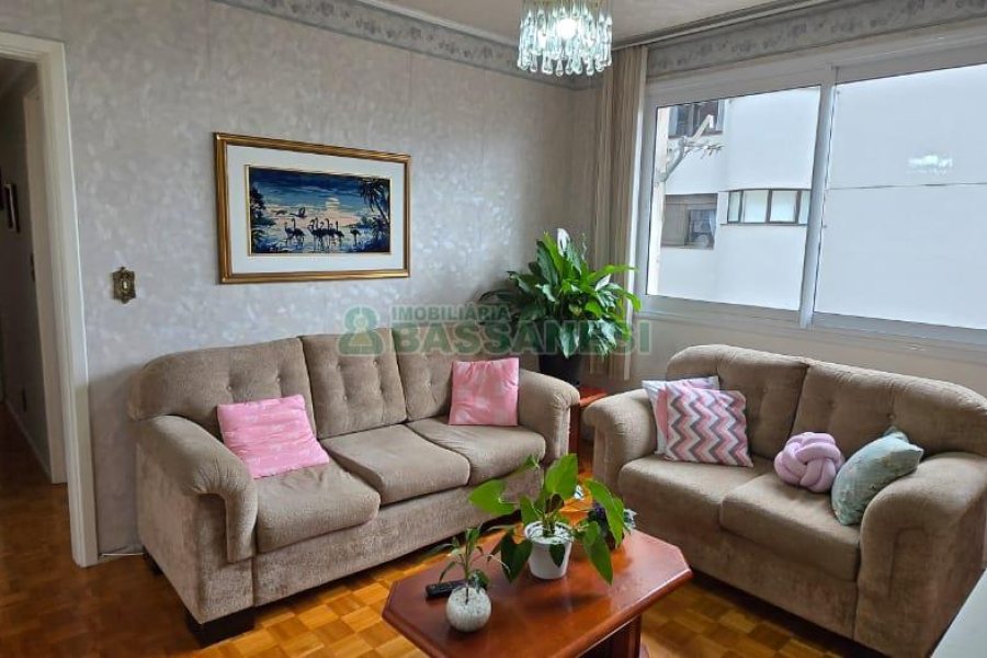 Apartamento com 67m², 2 dormitórios, 1 vaga, no bairro Centro em Caxias do Sul para Comprar