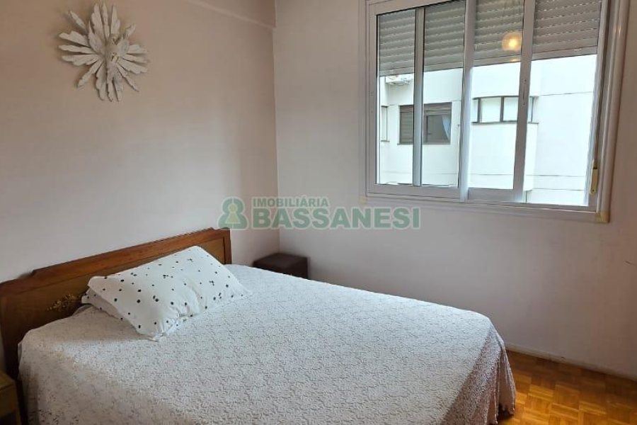 Apartamento com 67m², 2 dormitórios, 1 vaga, no bairro Centro em Caxias do Sul para Comprar