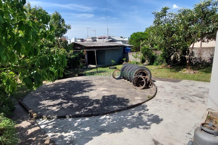 Casa com 130m², 3 dormitórios, 1 vaga, no bairro Bela Vista em Caxias do Sul para Alugar