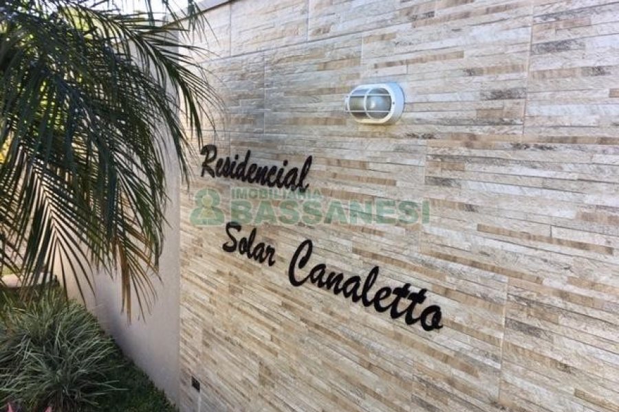 Apartamento com 72m², 3 dormitórios, 1 vaga, no bairro Madureira em Caxias do Sul para Alugar