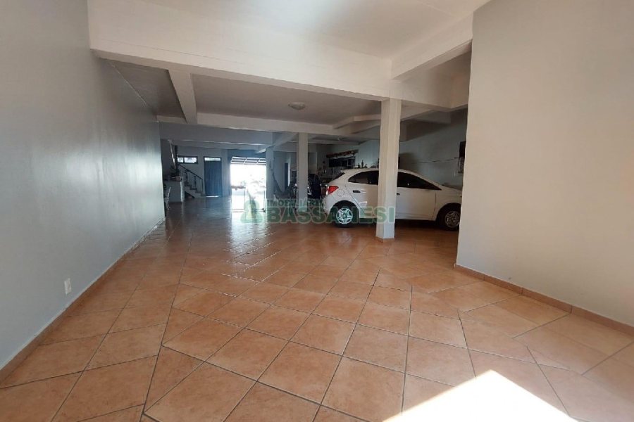 Loja com 70m², no bairro Colina Sorriso em Caxias do Sul para Alugar