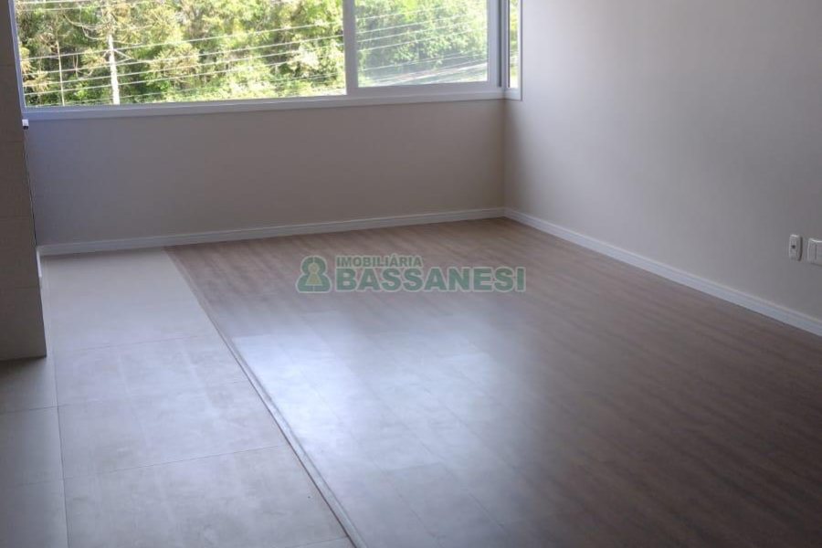 Apartamento com 67m², 2 dormitórios, no bairro Vila Verde em Caxias do Sul para Comprar