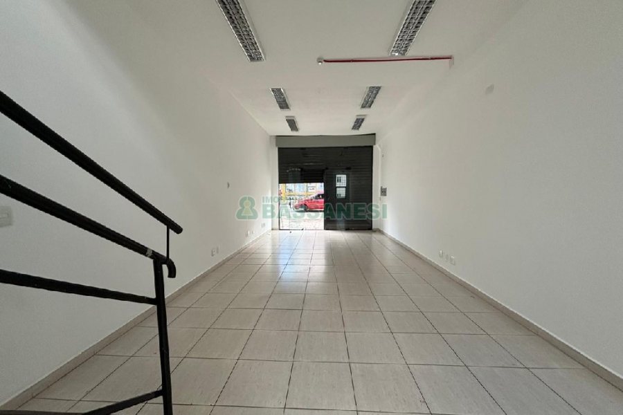 Loja com 102m², no bairro Centro em Caxias do Sul para Alugar