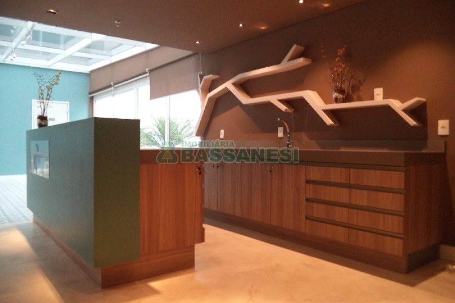 Sala com 37m², 2 vagas, no bairro Villagio Iguatemi em Caxias do Sul para Alugar