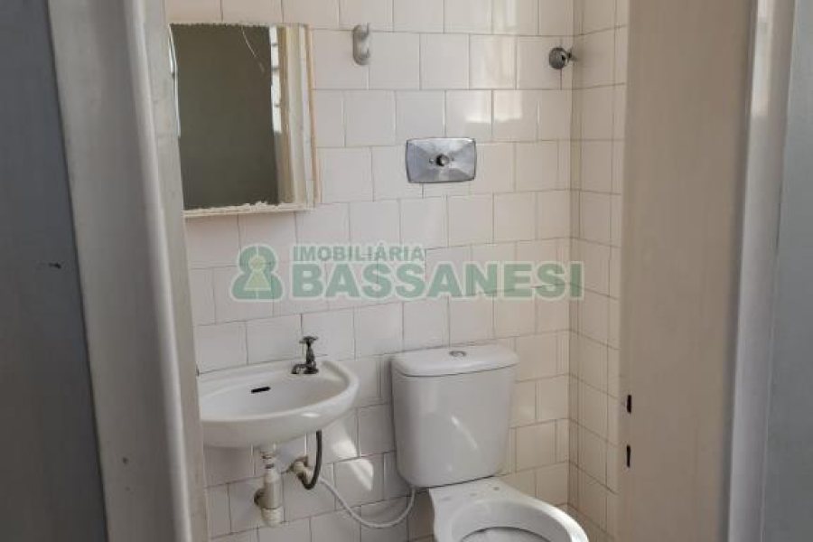 Apartamento com 83m², 3 dormitórios, no bairro Centro em Caxias do Sul para Comprar
