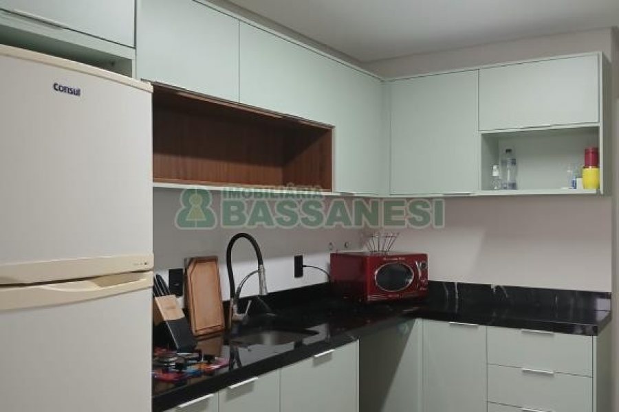 Apto Mobiliado com 55m², 1 dormitório, 1 vaga, no bairro Santa Catarina em Caxias do Sul para Alugar