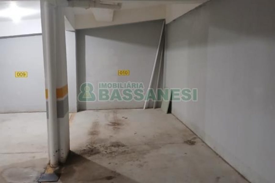 Apto Mobiliado com 55m², 1 dormitório, 1 vaga, no bairro Santa Catarina em Caxias do Sul para Alugar