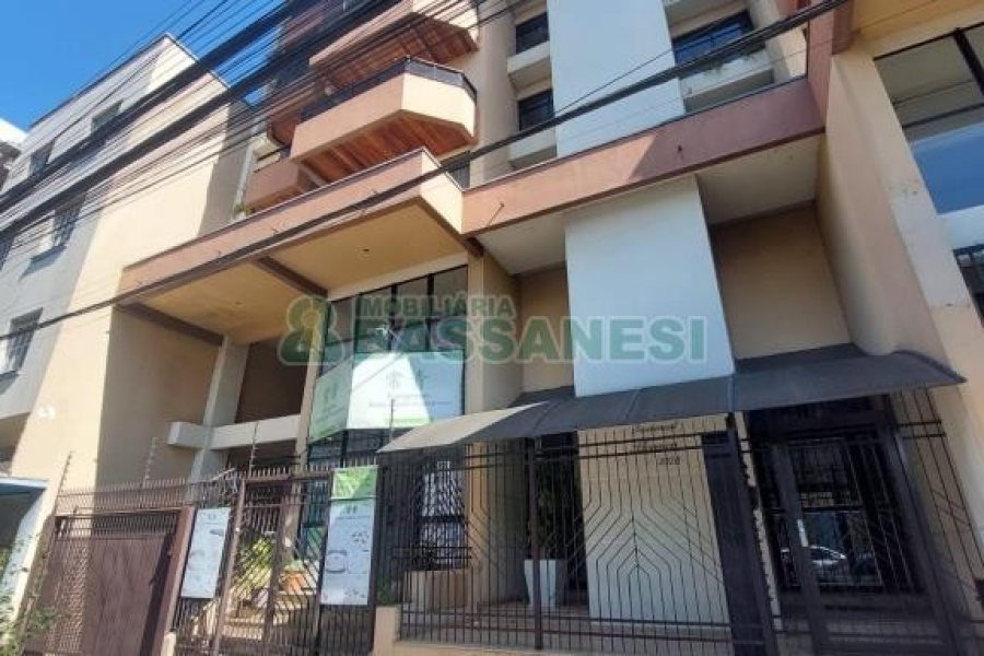 Apartamento com 115m², 3 dormitórios, 1 vaga, no bairro Lourdes em Caxias do Sul para Alugar