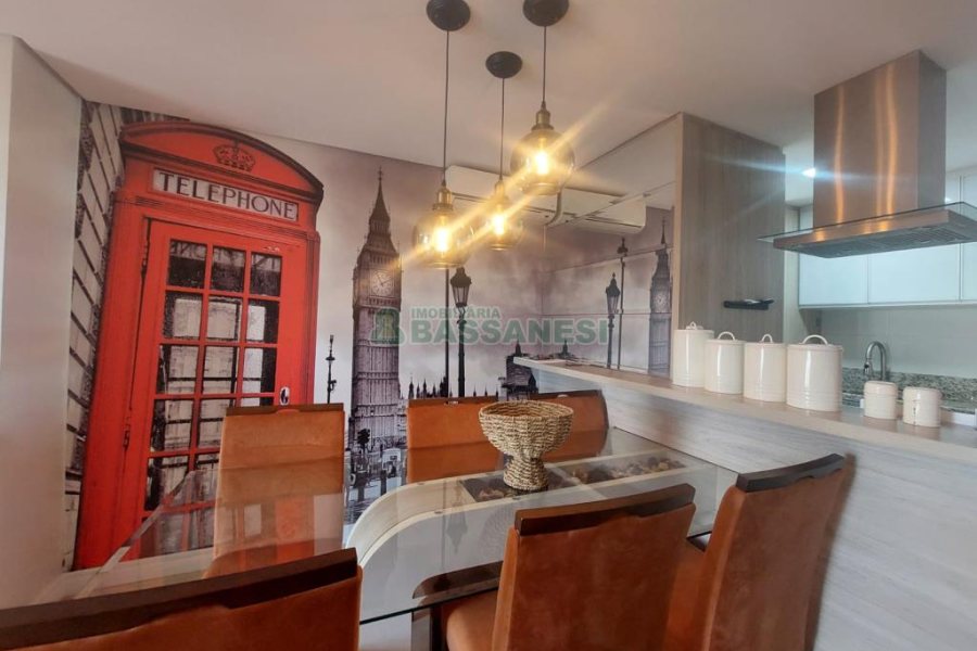 Apto Mobiliado com 55m², 2 dormitórios, 1 vaga, no bairro Bela Vista em Caxias do Sul para Comprar