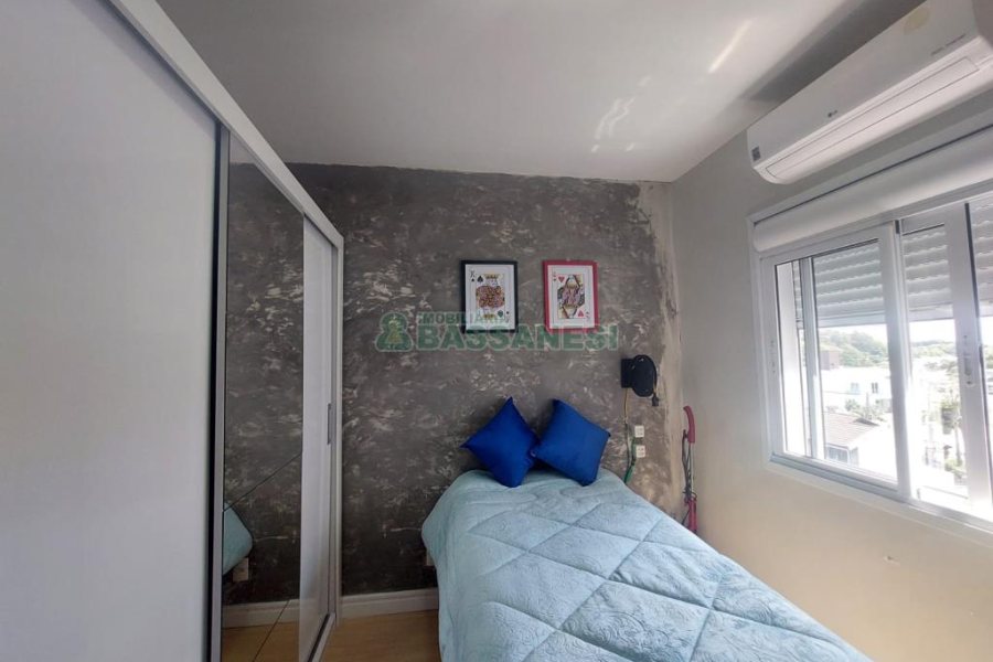 Apto Mobiliado com 55m², 2 dormitórios, 1 vaga, no bairro Bela Vista em Caxias do Sul para Comprar