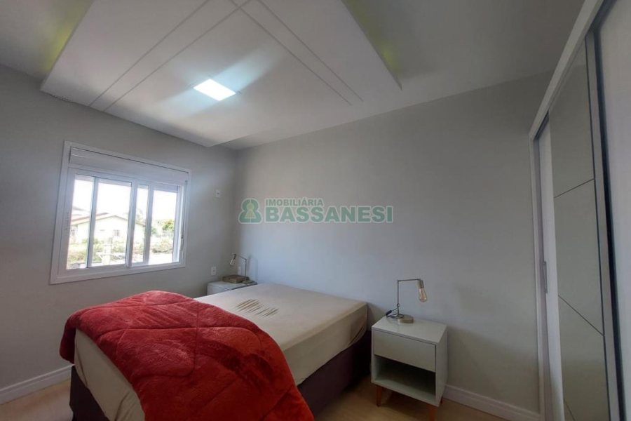 Apto Mobiliado com 55m², 2 dormitórios, 1 vaga, no bairro Bela Vista em Caxias do Sul para Comprar