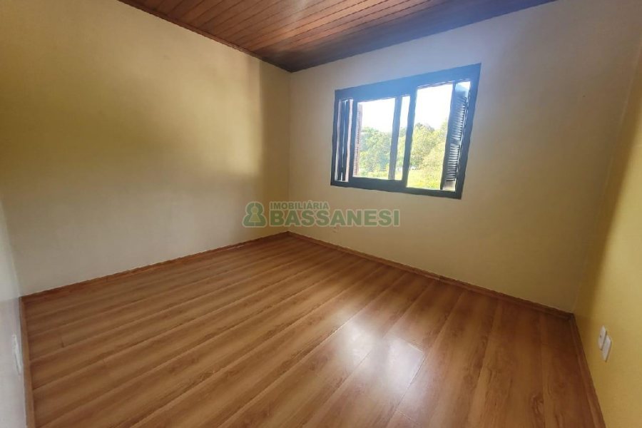 Predio com 298m², no bairro Nossa Senhora de Fátima em Caxias do Sul para Alugar ou Comprar