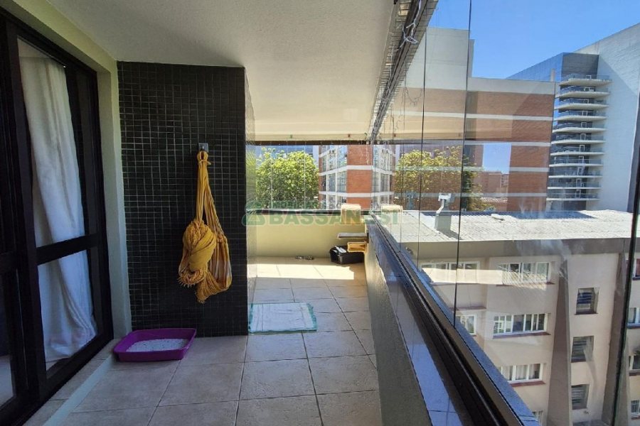 Apto Mobiliado com 160m², 3 dormitórios, 2 vagas, no bairro São Pelegrino em Caxias do Sul para Alugar